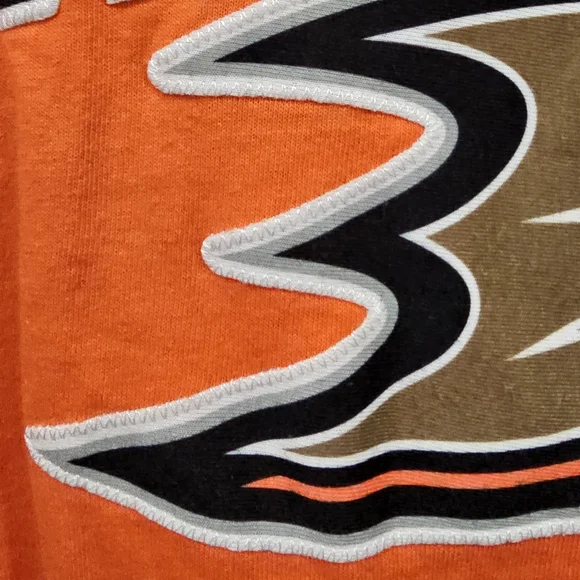 Official Jakob Silfverberg Anaheim Ducks Orange XL T-Shirt NWOT - Picture 4 of 7